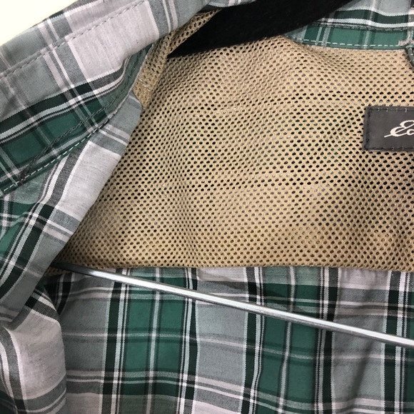 Eddie Bauer button down. Plaid classic fit TXL - Picture 8 of 12